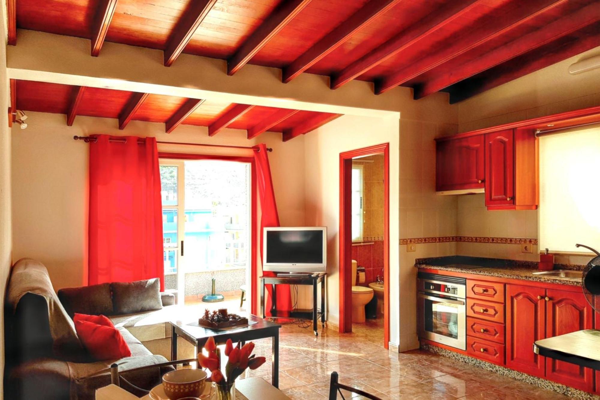 Modern Apartment In Puerto De Santiago - 65 Sqm - Mountain View エクステリア 写真